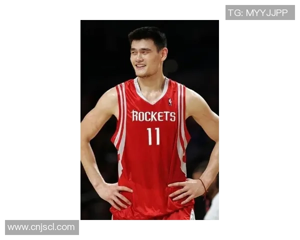 姚明的扣篮传奇：重温中国篮球巨星的辉煌瞬间与激情时刻