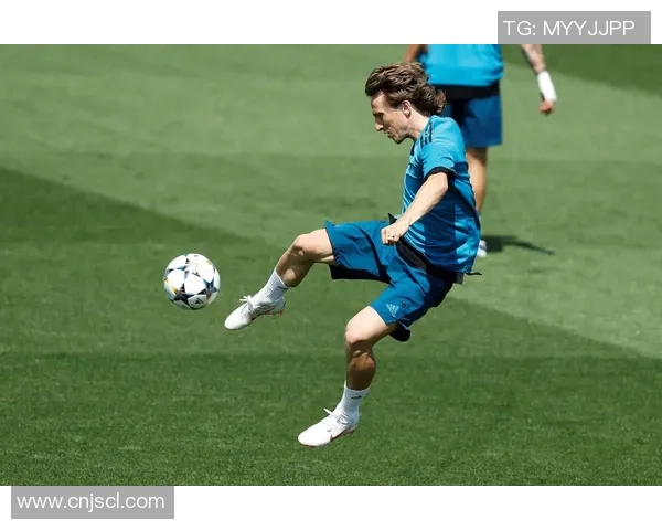 欧冠激战皇马逆转那不勒斯绝杀时刻点燃全场激情