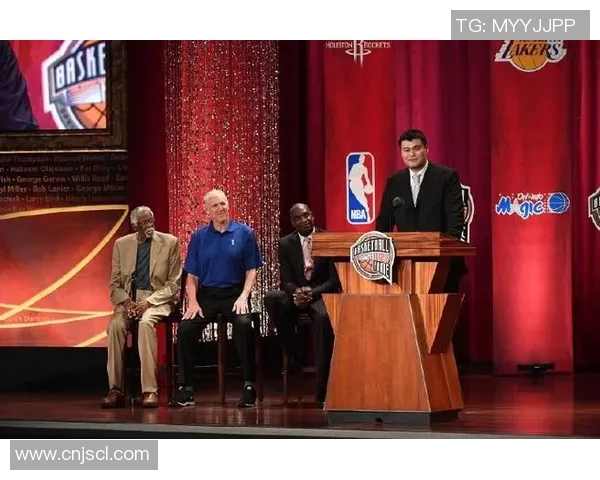 沃顿与姚明的篮球传奇：从对决到友谊的跨越之旅