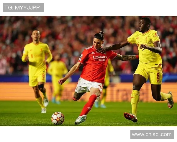 足总杯激战本菲卡与利物浦0比0乌龙球瞬间引发全场热议与十大精彩进球回顾