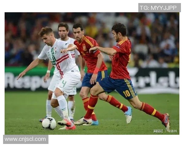 世界杯尤文图斯与皇马激战成平局争议判罚引发全场热议