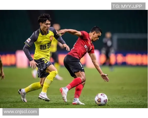 中超联赛精彩对决巴萨大胜阿森纳帽子戏法点燃全场激情